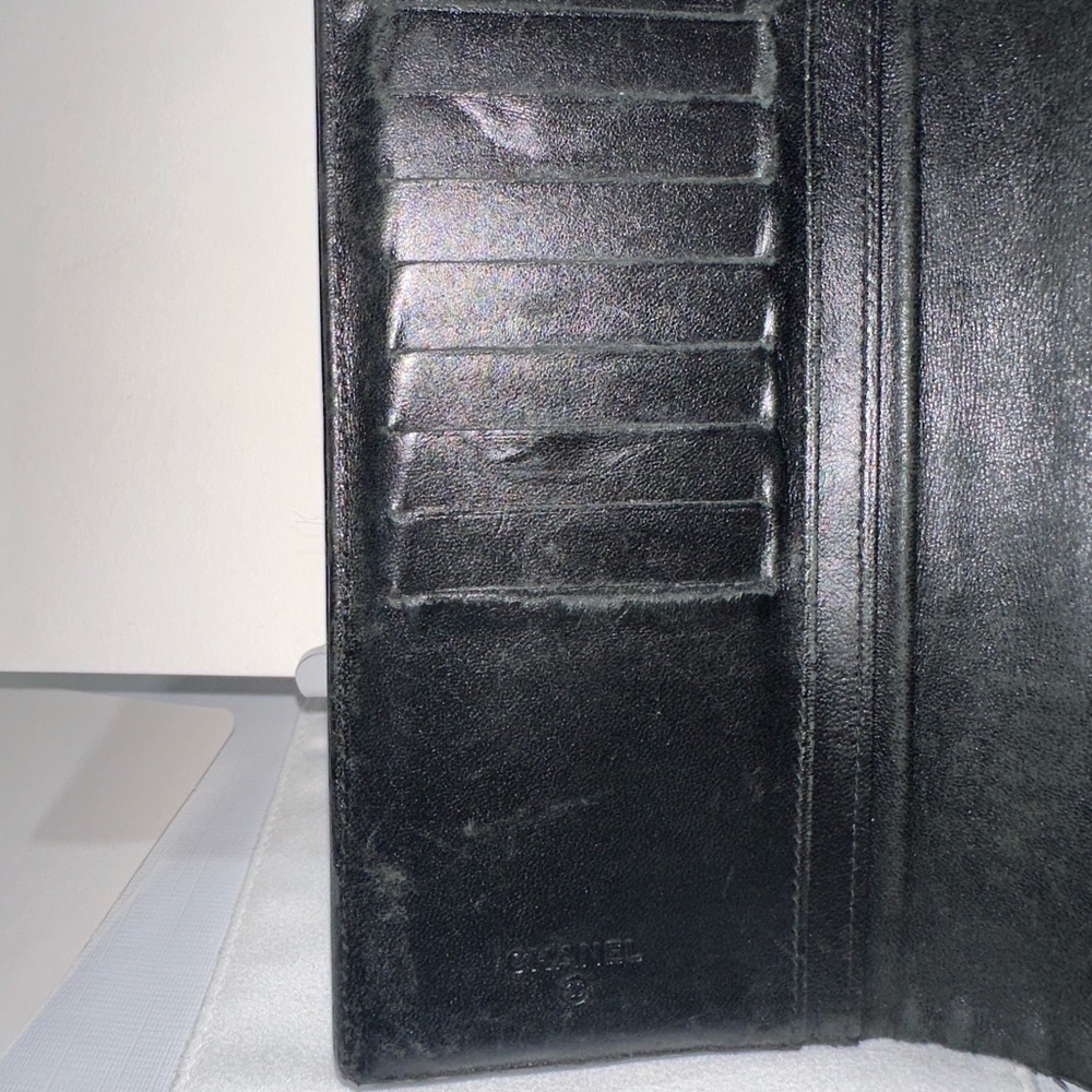 CHANEL Chocolate Bar Wallet - Picture 11 of 11